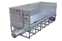 Tanks with screw conveyors