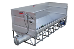 Tanks with screw conveyors