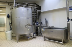 Cuve en berceau pour fromage blanc