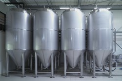 Depósitos de almacenamiento de cerveza